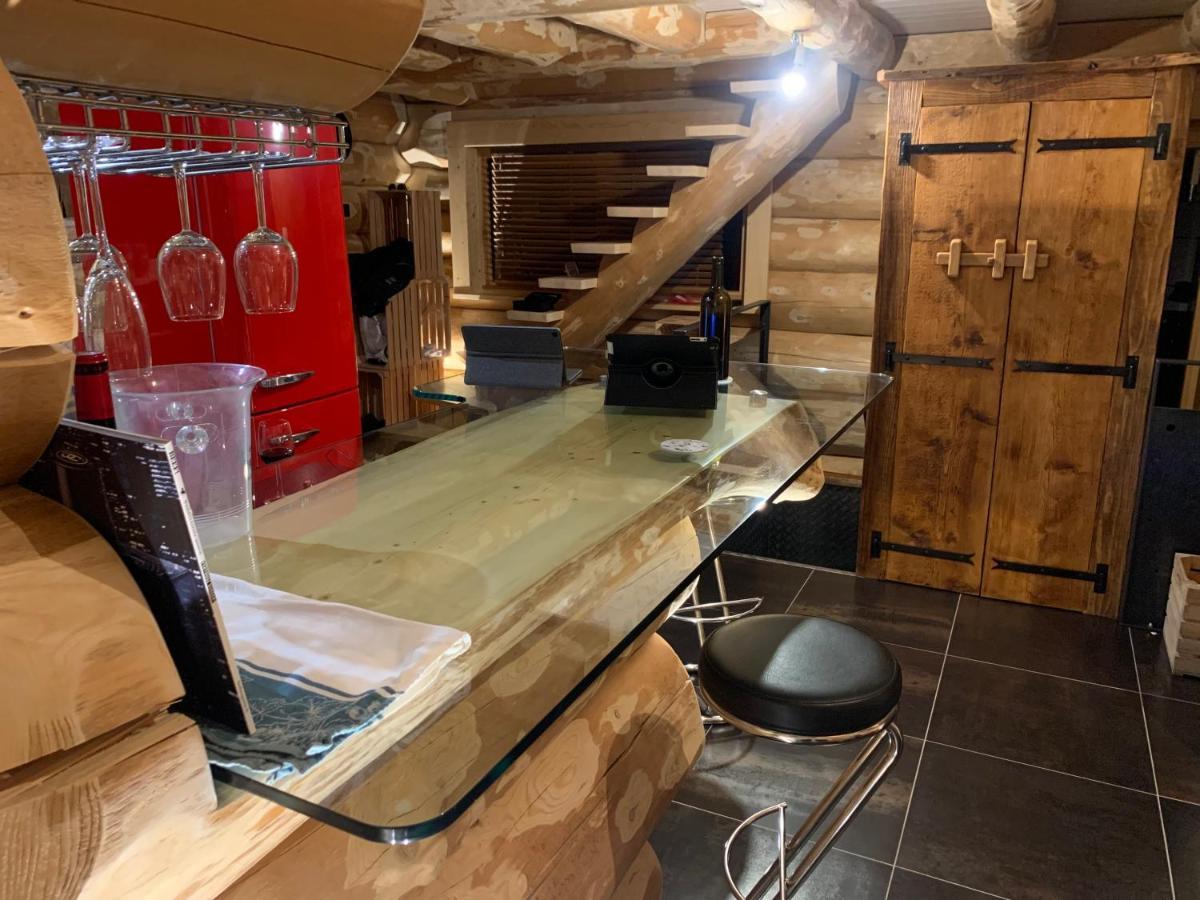 Les Villards-sur-Thônes Chalet Anzac Chalet 5 Etoiles En Rondins Tout Neuf Unique Dans Les Aravis מראה חיצוני תמונה