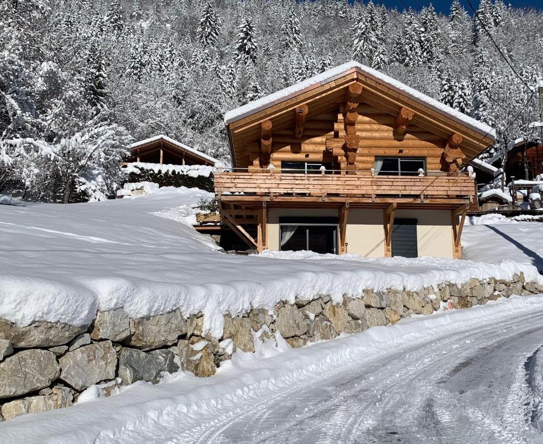Les Villards-sur-Thônes Chalet Anzac Chalet 5 Etoiles En Rondins Tout Neuf Unique Dans Les Aravis מראה חיצוני תמונה