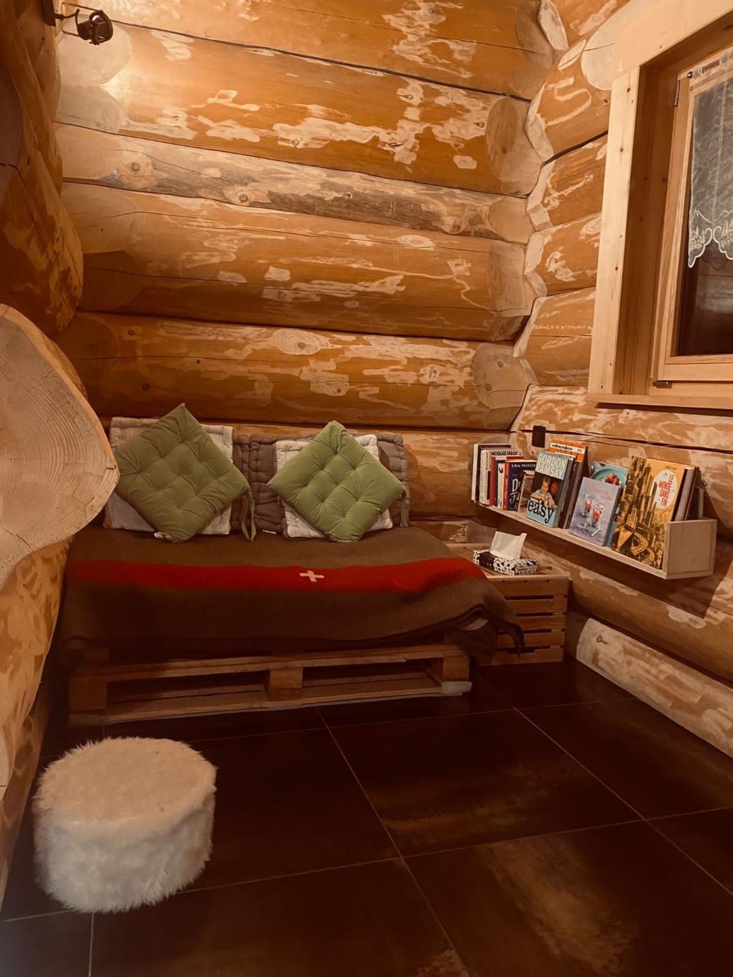 Les Villards-sur-Thônes Chalet Anzac Chalet 5 Etoiles En Rondins Tout Neuf Unique Dans Les Aravis מראה חיצוני תמונה